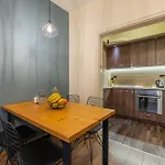 Apartment Seabed Haven Warna