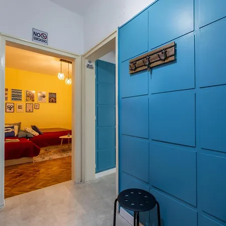 Seabed Haven Apartment Warna